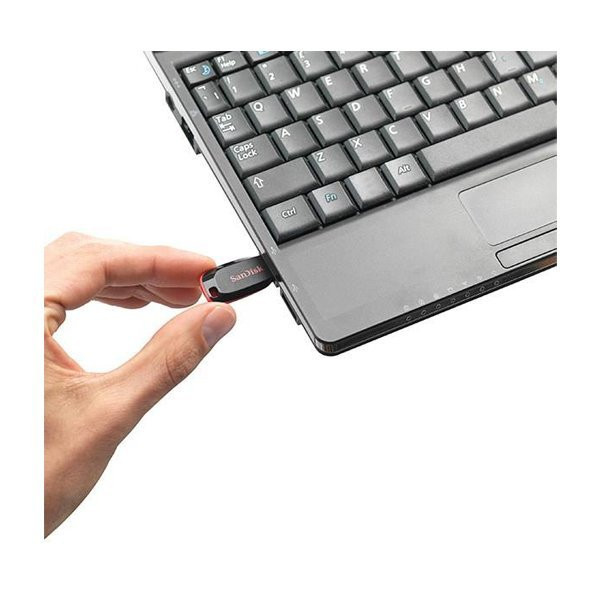 فلش مموری سن دیسک مدل Cruzer Blade CZ50 ظرفیت 16 گیگابایت با رابط USB 2.0